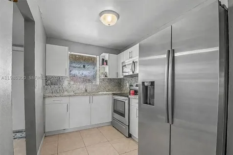 6525 W 26th Drive Hialeah FL 33016