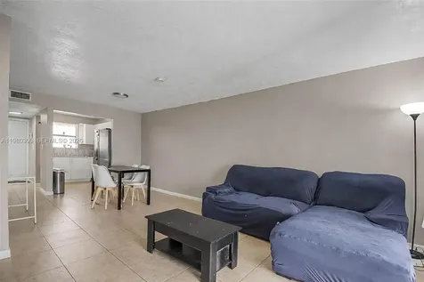 6525 W 26th Drive Hialeah FL 33016