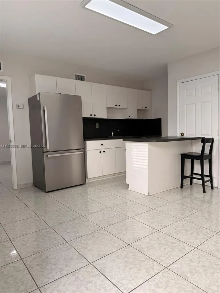 3666 SW 24th Terrace Miami FL 33145