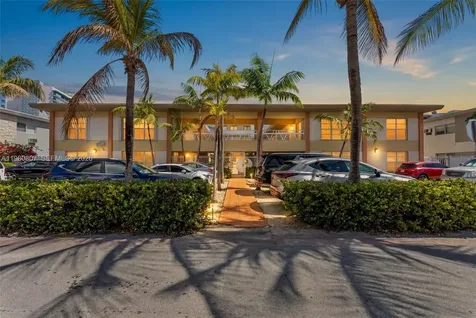 7331 Gary Avenue Miami Beach FL 33141