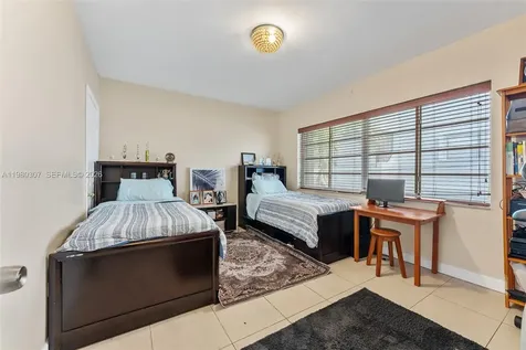 7331 Gary Avenue Miami Beach FL 33141