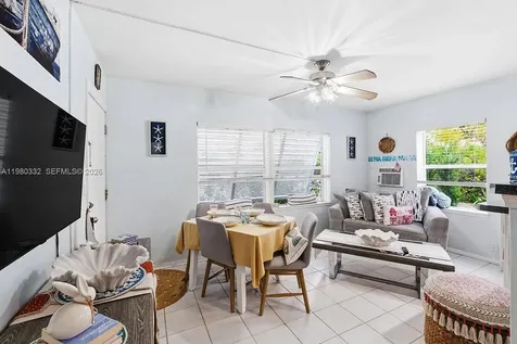 412 NE 14th Avenue Fort Lauderdale FL 33301