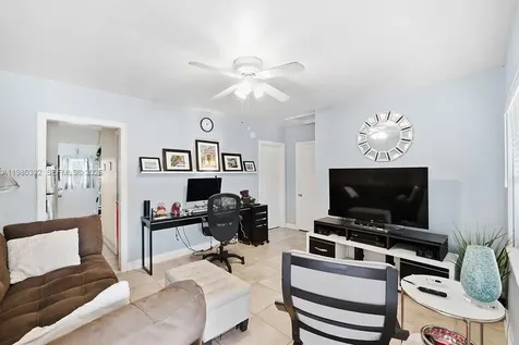 412 NE 14th Avenue Fort Lauderdale FL 33301