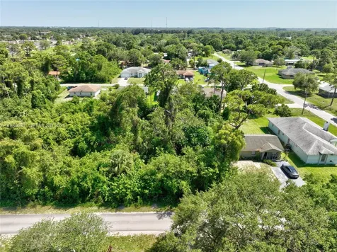 3401 Avenue L Fort Pierce FL 34947