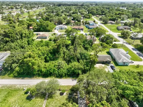 3401 Avenue L Fort Pierce FL 34947