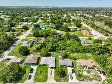 3401 Avenue L Fort Pierce FL 34947