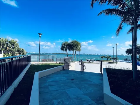 11111 Biscayne Boulevard Miami FL 33181