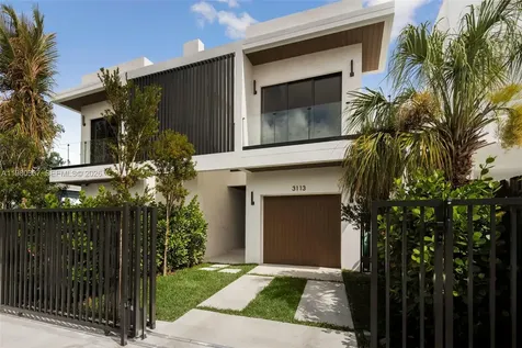 3113 Elizabeth Street Miami FL 33133