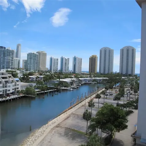 400 Kings Point Drive Sunny Isles Beach FL 33160