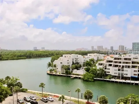 400 Kings Point Drive Sunny Isles Beach FL 33160