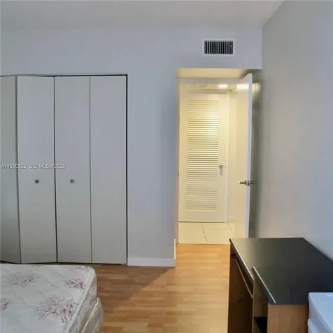 400 Kings Point Drive Sunny Isles Beach FL 33160