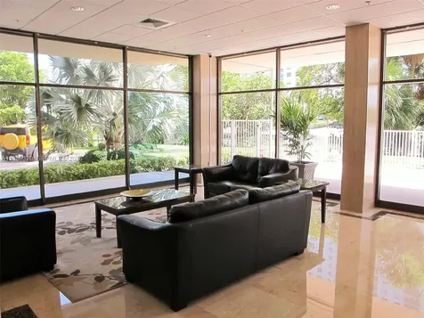 400 Kings Point Drive Sunny Isles Beach FL 33160