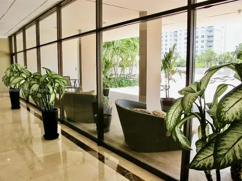 400 Kings Point Drive Sunny Isles Beach FL 33160