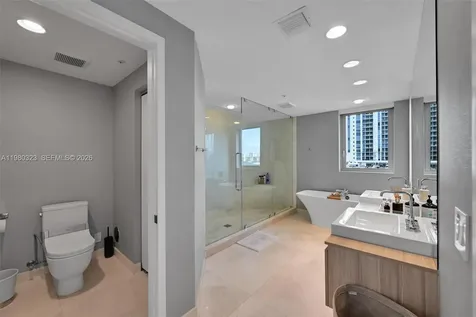 17111 Biscayne Boulevard North Miami Beach FL 33160