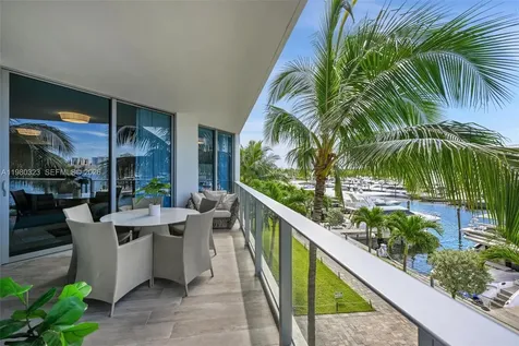 17111 Biscayne Boulevard North Miami Beach FL 33160