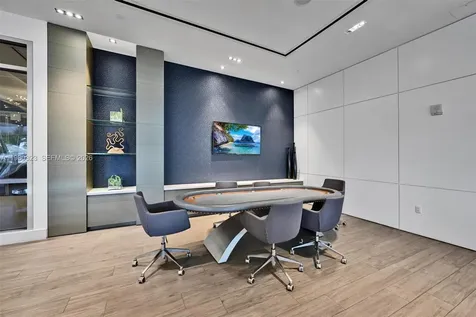 17111 Biscayne Boulevard North Miami Beach FL 33160