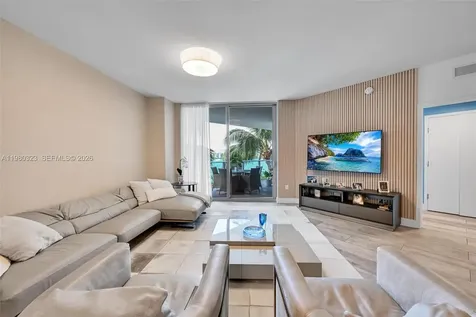 17111 Biscayne Boulevard North Miami Beach FL 33160