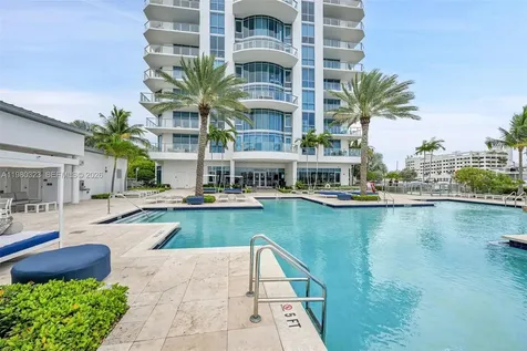 17111 Biscayne Boulevard North Miami Beach FL 33160