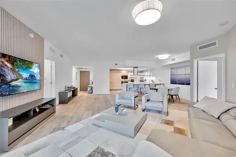 17111 Biscayne Boulevard North Miami Beach FL 33160
