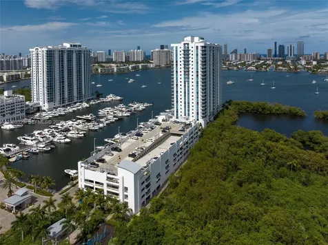 17111 Biscayne Boulevard North Miami Beach FL 33160
