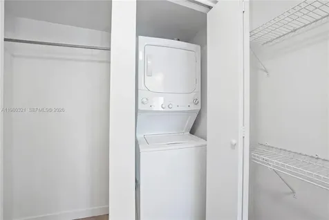 60 SW 13th Street Miami FL 33130