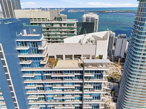 60 SW 13th Street Miami FL 33130
