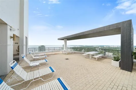 60 SW 13th Street Miami FL 33130