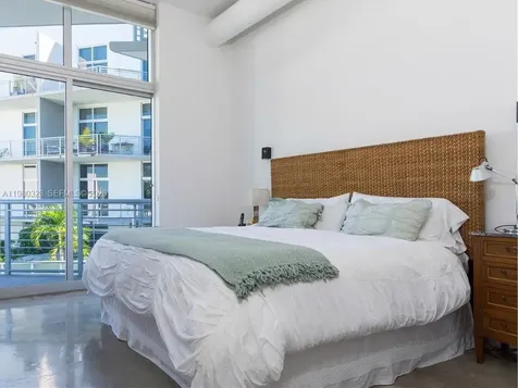 2001 Meridian Avenue Miami Beach FL 33139