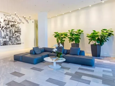 2001 Meridian Avenue Miami Beach FL 33139