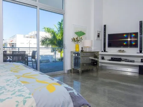 2001 Meridian Avenue Miami Beach FL 33139