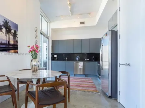 2001 Meridian Avenue Miami Beach FL 33139