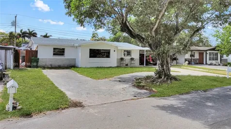 5220 SW 57th Street Davie FL 33314