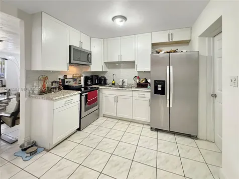 5220 SW 57th Street Davie FL 33314