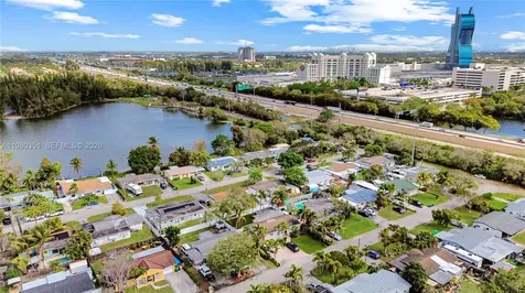 5220 SW 57th Street Davie FL 33314