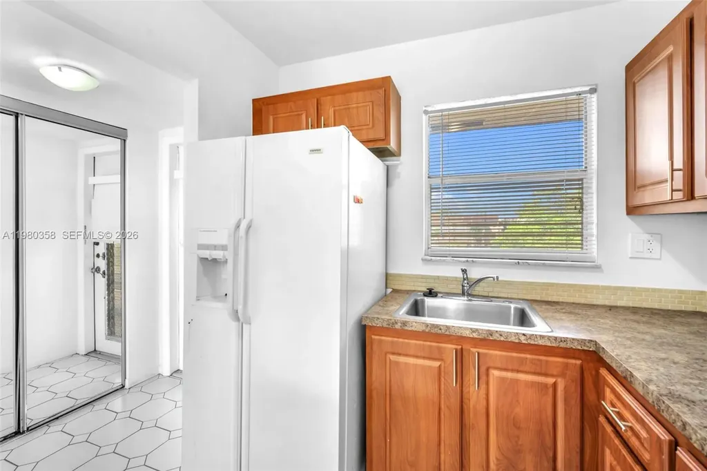 2720 N Pine Island Road Sunrise FL 33322