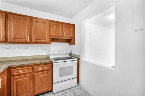 2720 N Pine Island Road Sunrise FL 33322