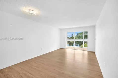 2720 N Pine Island Road Sunrise FL 33322