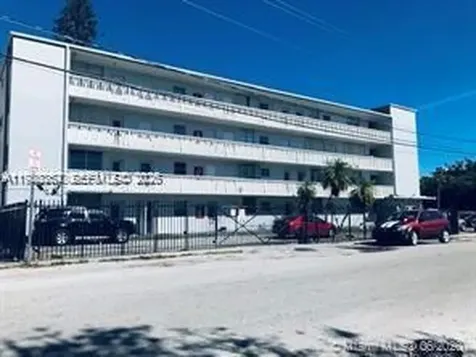 1515 NE 125th Terrace North Miami FL 33161