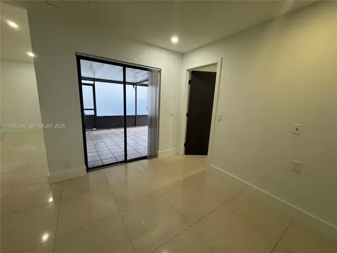 17340 NW 63rd Avenue Hialeah FL 33015