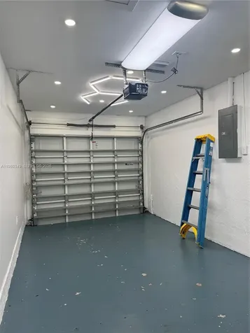 17340 NW 63rd Avenue Hialeah FL 33015