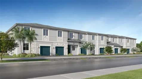 824 SE 23 Court Homestead FL 33035