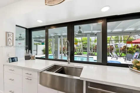 17204 SW 79th Court Palmetto Bay FL 33157