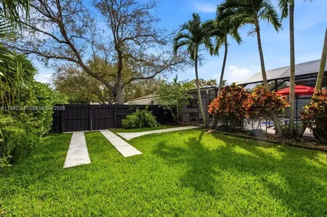 17204 SW 79th Court Palmetto Bay FL 33157
