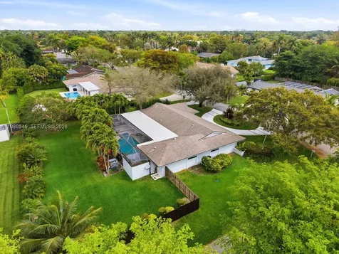 17204 SW 79th Court Palmetto Bay FL 33157