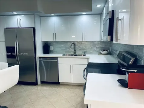 11113 Biscayne Boulevard Miami FL 33181