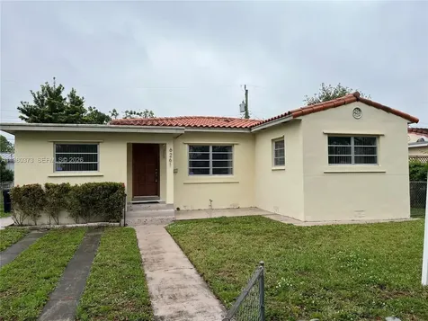 6261 NW 40th Street Virginia Gardens FL 33166