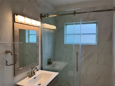 6261 NW 40th Street Virginia Gardens FL 33166
