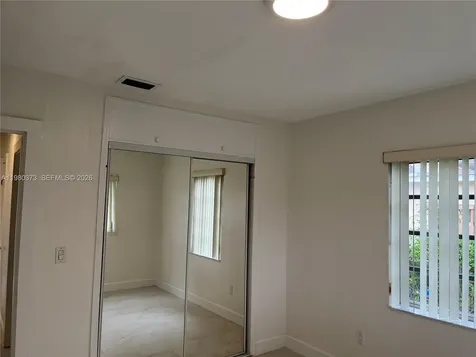 6261 NW 40th Street Virginia Gardens FL 33166