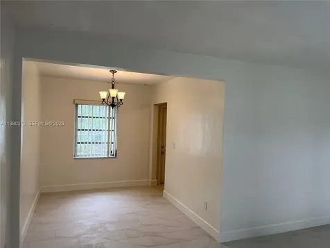 6261 NW 40th Street Virginia Gardens FL 33166