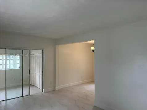 6261 NW 40th Street Virginia Gardens FL 33166